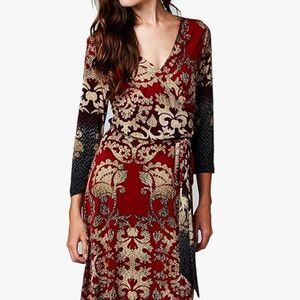 On Trend Paris Dress Red and Navy Baroque 3/4 Sleeve Long Maxi